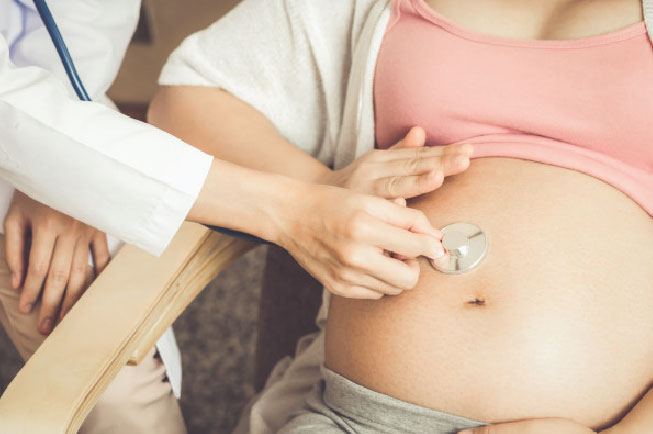 Gây tê ngoài màng cứng là phương pháp phổ biến nhất được nhiều mẹ bầu sử dụng để giảm cơn đau bụng đẻ