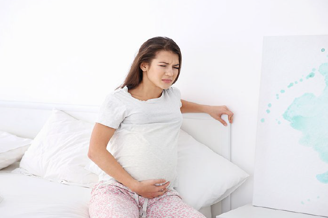 Dấu hiệu chuyển dạ: Bung nhớt hồng