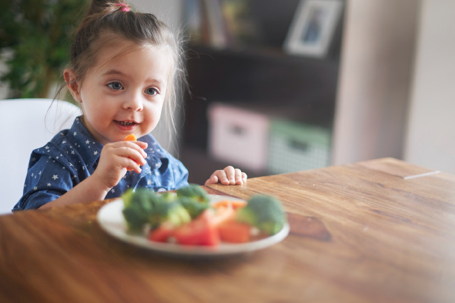 Chế độ dinh dưỡng cho bé 3 tuổi