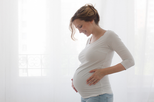 Chuyển dạ là quá trình chuẩn bị sinh nở của người mẹ ở cuối thời kỳ mang thai.