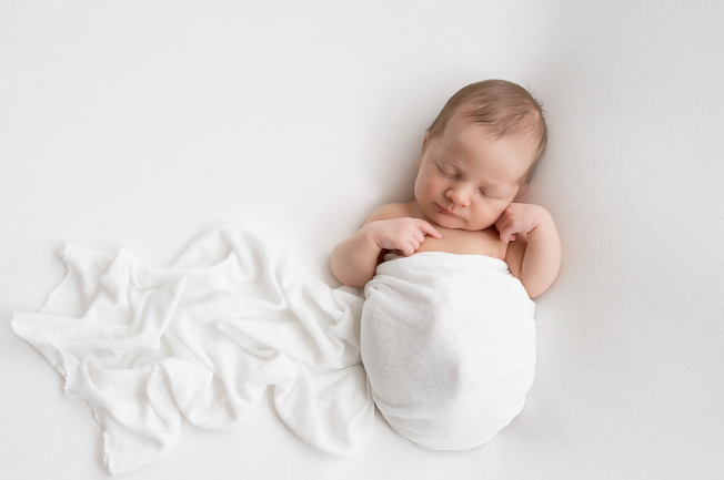 Những em bé với giờ ngủ thất thường có nhiều khả năng gặp các vấn đề về hành vi