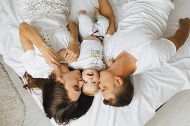 Tránh dùng chung giường để tư thế ngủ của trẻ sơ sinh thoải mái nhất!