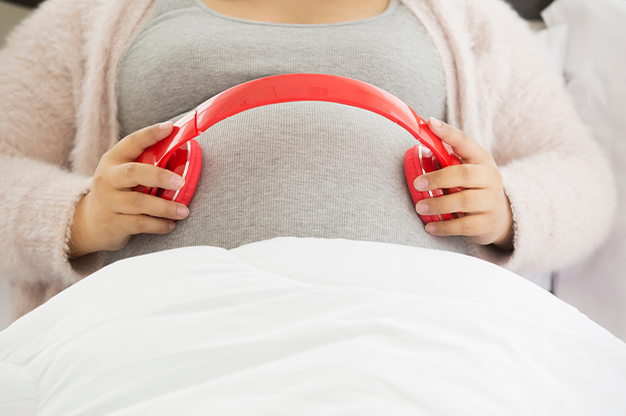 Nhạc Mozart cho thai nhi giúp bé hoàn thiện tính cách tốt hơn
