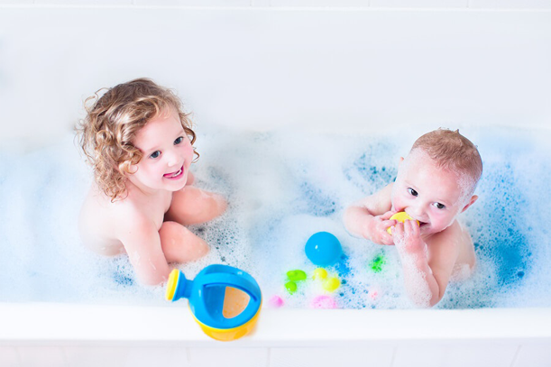 Các chất siêu kháng khuẩn trong sữa tắm gội giúp mẹ bảo vệ bé một cách tốt nhất