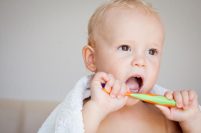 Những điều mẹ cần lưu ý để bé có hàm răng phát triển tốt