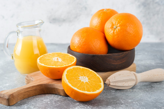 Vitamin C giúp con phát triển một cách đều đặn
