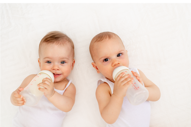 Những em bé uống sữa công thức từ còn rất nhỏ sẽ hay gặp phải trường hợp xì hơi nhiều nhưng không đi ị