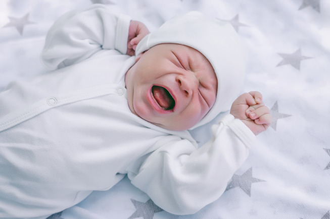 Trẻ sơ sinh bị sôi bụng là hiện tượng bụng bé phát ra những âm thanh ùng ục