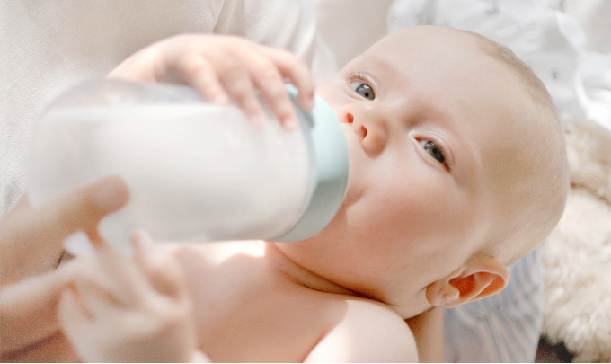 Làm thế nào để lựa chọn được nước rửa bình sữa cho con một cách an toàn nhất?