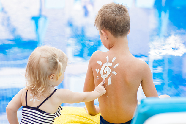 Kem chống nắng hạn chế tác hại của tia cực tím đối với da