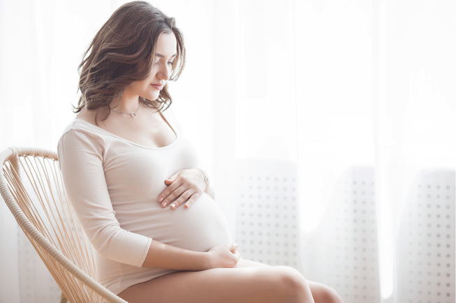 Trong khi mang thai, eo tử cung phát triển và kéo dài trở thành đoạn dưới