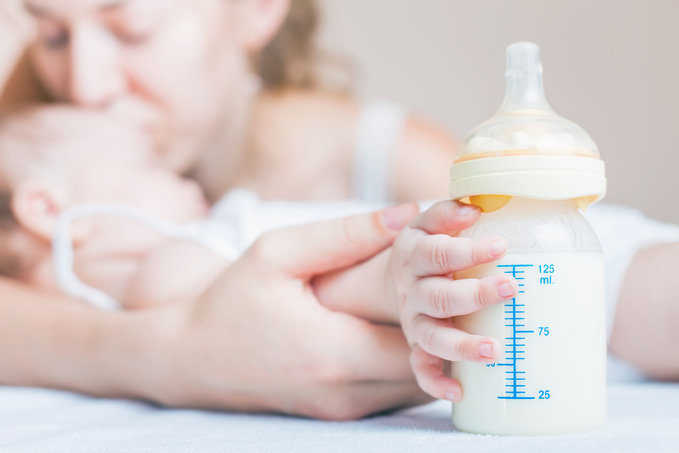 Bình sữa, núm ti có tác dụng chống sặc đầy hơi đang là ưu tiên hàng đầu của mẹ bỉm sữa