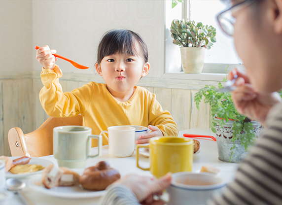 Cách cho bé ăn dặm kiểu Nhật – Dễ hay khó?