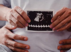 Khám thai lần đầu – Những điều mẹ cần nằm lòng