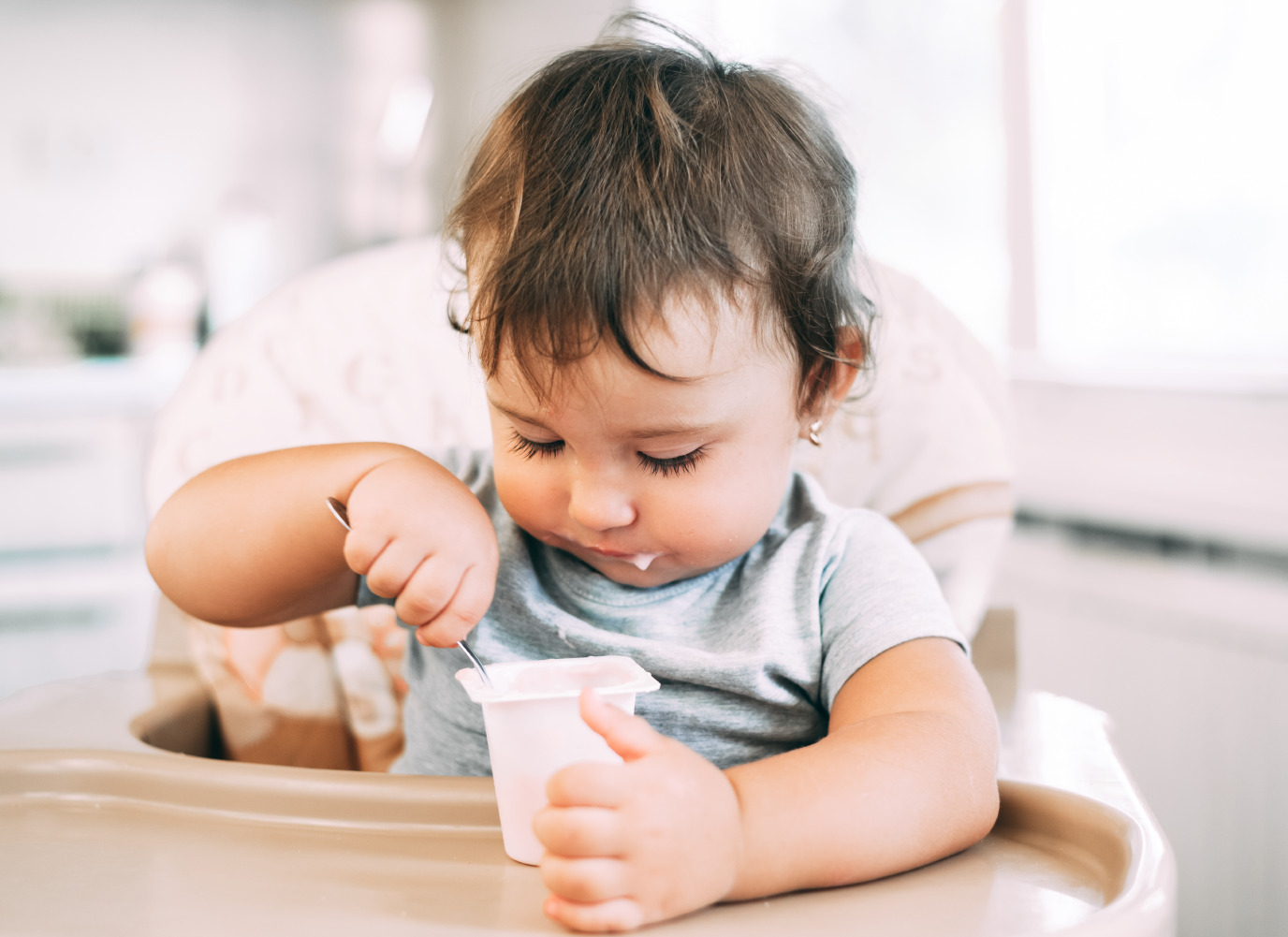 Trẻ ăn dặm 11 tháng tuổi: Tips giúp mẹ bỉm nhàn tênh