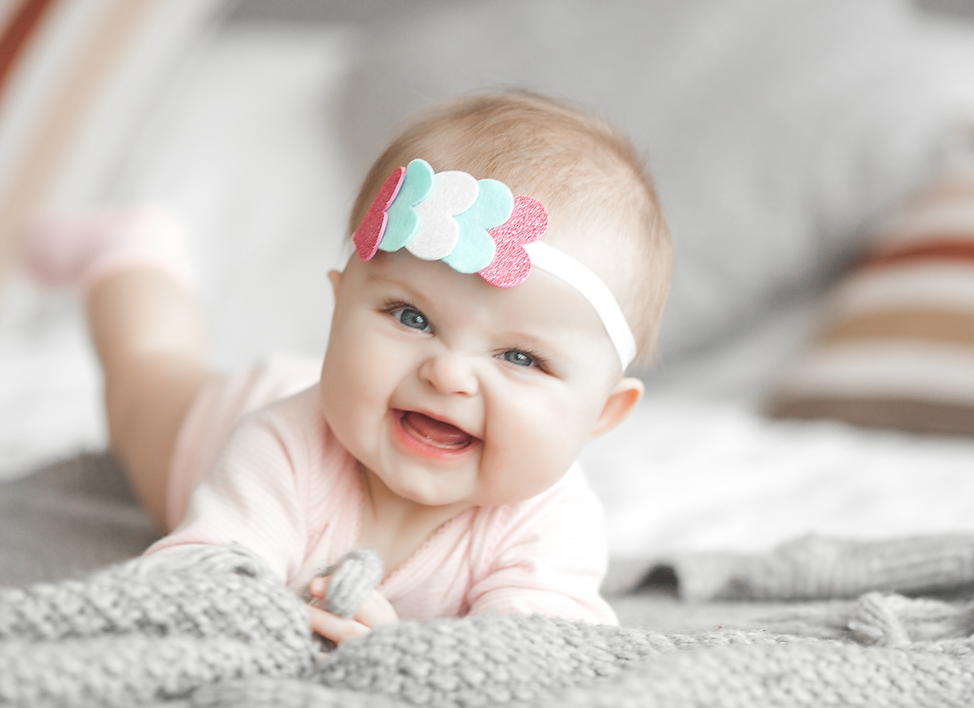 Trẻ bị hôi miệng trong mới tập đi và cách cải thiện hơi thở cho bé yêu