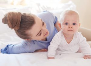 Làm gì khi trẻ sơ sinh bị nghẹt mũi? Dấu hiệu nghẹt mũi ở trẻ