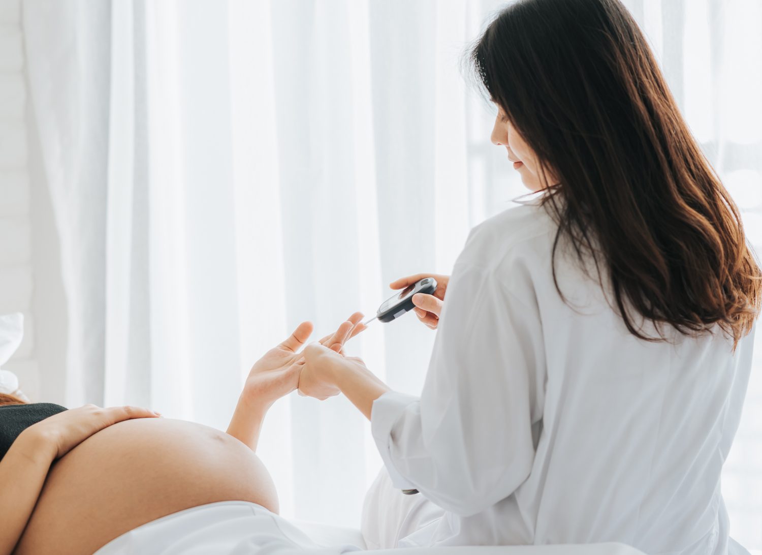 Xét nghiệm sàng lọc trước sinh – bao nhiêu mẹ đã hiểu rõ?