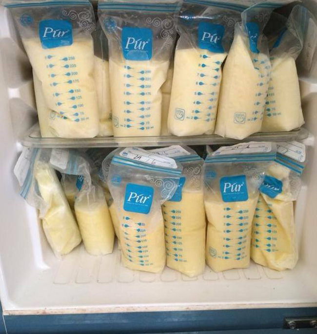 Nên để sữa từ ngăn đông sang ngăn mát trước từ 8-12 giờ