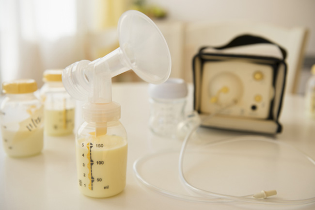 Sữa mẹ vắt ra sẽ được bảo quản trong thời gian khác nhau tùy từng điều kiện