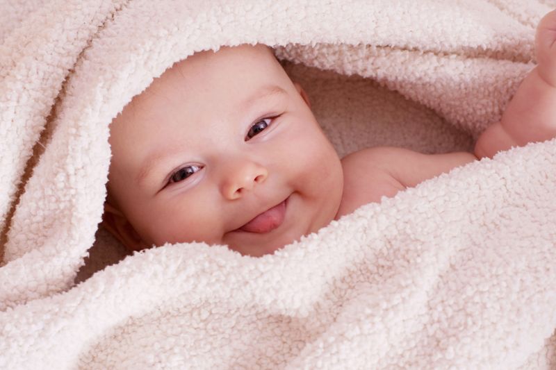 Muốn đặt tên con theo phong thủy, bố mẹ nên nắm rõ thuyết ngũ hành
