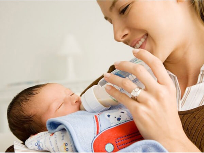 Sữa phù hợp cho bé từ 0 đến 12 tháng tuổi