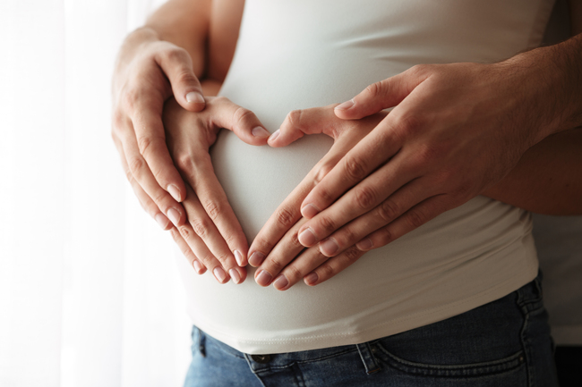 Mang thai 3 tháng đầu ăn giá ngăn ngừa khuyết tật thần kinh ở bé