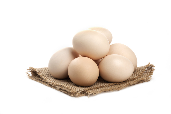 Mẹ bầu nên chọn trứng ngỗng chất lượng để tránh ảnh hưởng không tốt đến sức khỏe