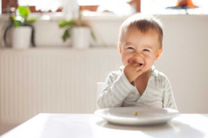 [REVIEW] 10 loại bánh gạo ăn dặm cho bé từ 5 tháng đến hơn 1 tuổi