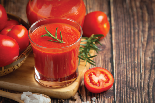 Sau sinh uống nước ép gì tốt: Nước ép cà chua cải thiện làn da hiệu quả sau sinh