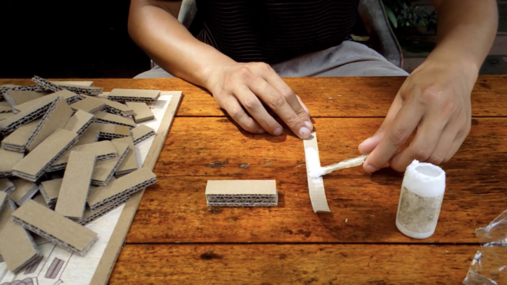 hướng dẫn cách làm đồ chơi xếp gỗ bằng bìa carton