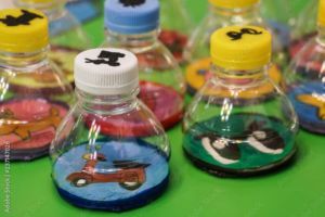 Làm đồ chơi từ chai nhựa: 7 cách làm đồ chơi khiến bé thích mê!