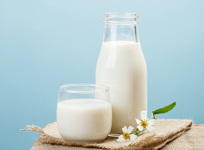 Cách chọn sữa phù hợp cho mẹ bầu 3 tháng đầu