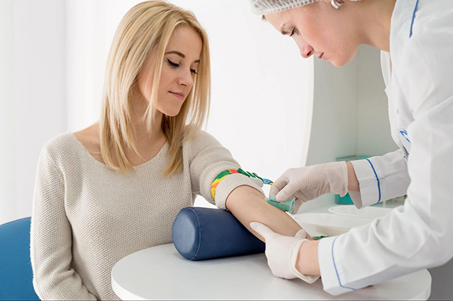  Phương pháp xét nghiệm máu chẩn đoán mang thai