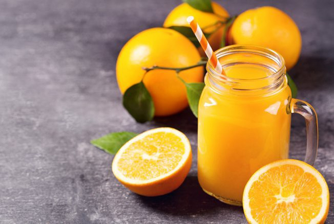 Nước cam có công dụng ngăn ngừa ung thư cho mẹ