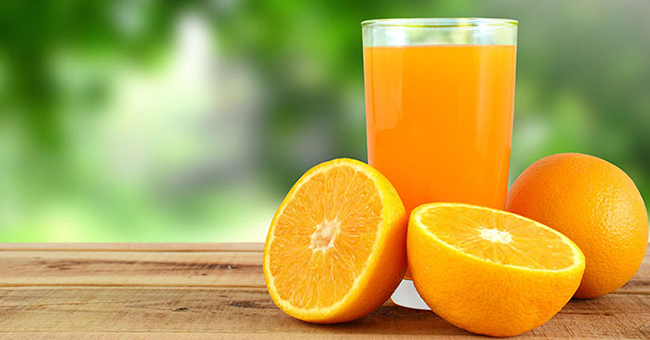 Uống nước cam giúp giảm chứng táo bón trong thai kỳ