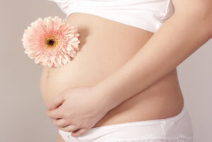 Ngôi thai đầu hạ vị là gì? Cách nhận biết và 5 lưu ý cho mẹ bầu