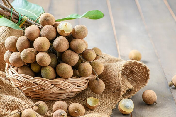 Bầu 3 tháng cuối ăn nhãn được không? Được nhưng cần đúng lượng 