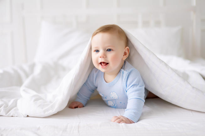 vải cotton sẽ giúp bé tự do hoạt động, vui chơi mà không cần phải lo lắng điều gì
