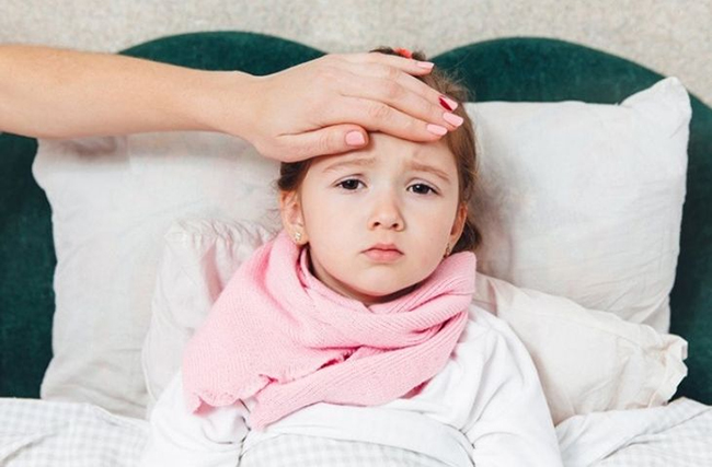 Trẻ bị cúm A uống thuốc gì?