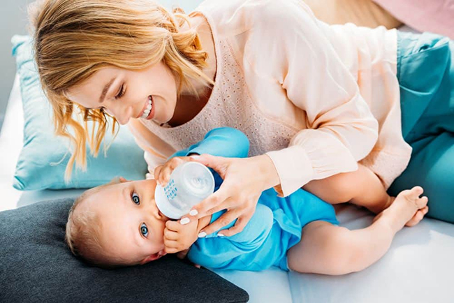 Cách gọi sữa về sau sinh thường với nguyên nhân từ bé