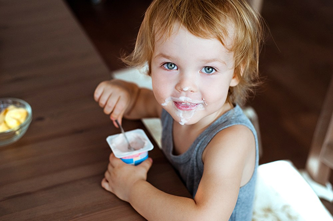 Tác dụng của váng sữa Monte với bé trên 10 tháng