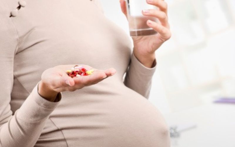 Acid folic cho bà bầu có vai trò quan trọng trong tổng hợp vitamin B