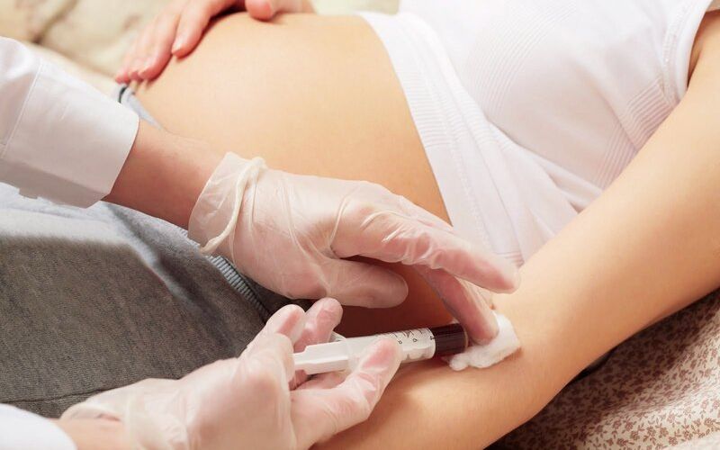 Mang thai 12 tuần đầu làm xét nghiệm NIPT được không